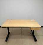 Biurko regulowane Fully Jarvis od Herman Miller