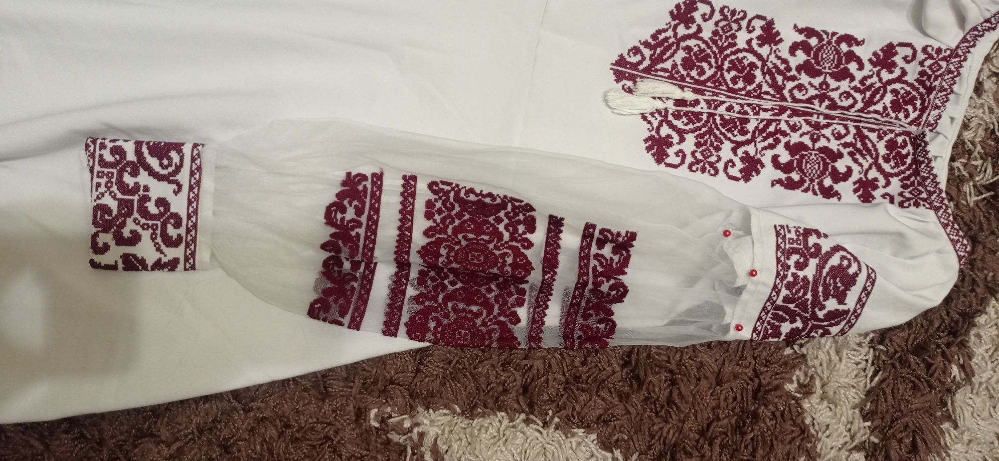 Парні вишиванки, вишите плаття, чоловіча вишита сорочка