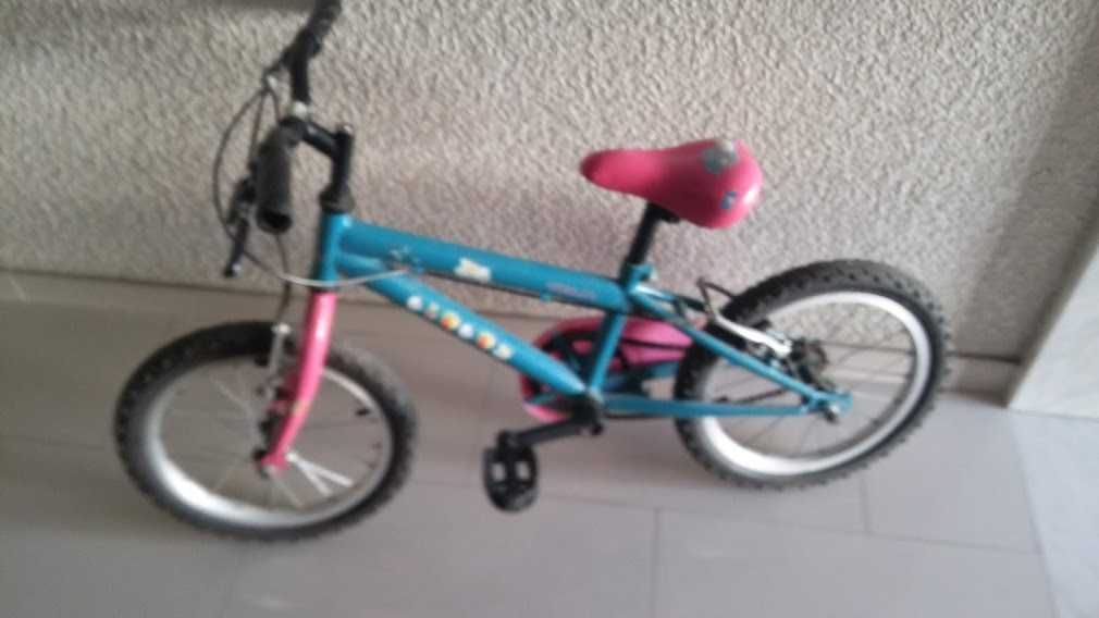 Bicicleta de menina