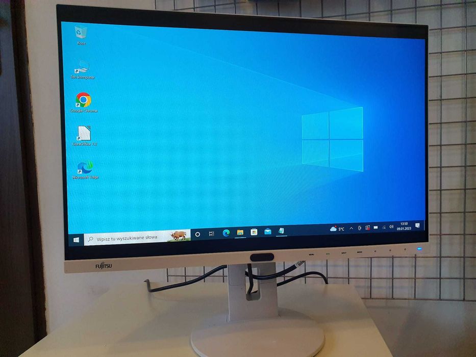 Bezramkowy Monitor Fujitsu P24W-8 NEO / 24'' / IPS / PLS / FHD / HDMI