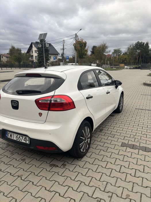 Kia Rio III 2011 Rok Niski Przebieg