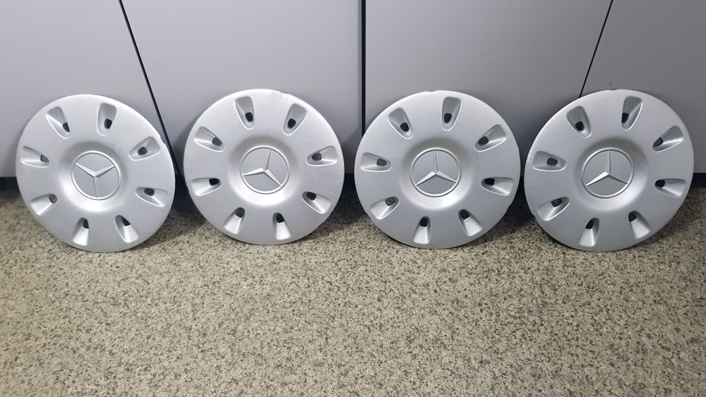 Ковпаки колесного диска Mercedes Benz Vito W639 комплект