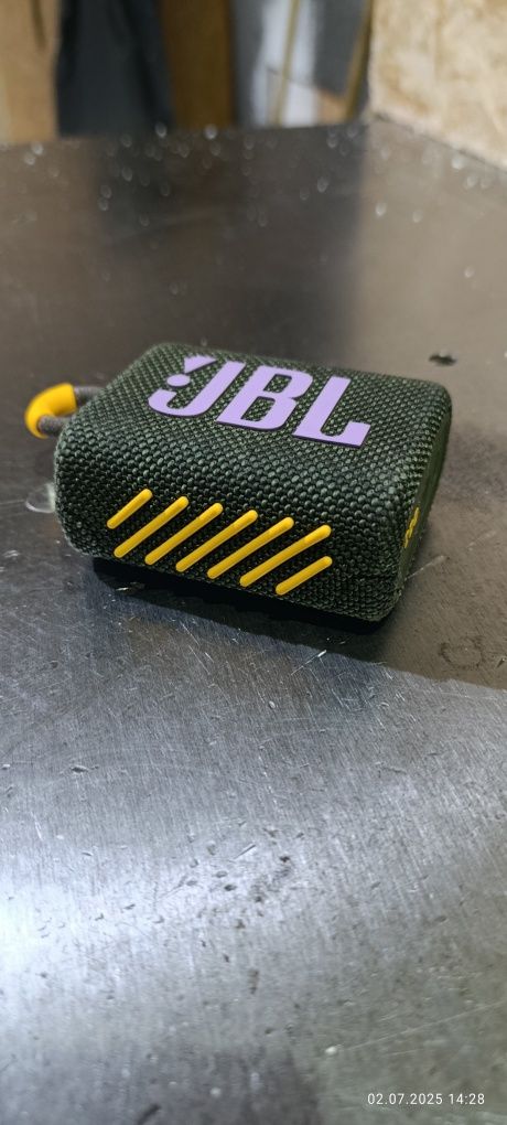 Портативна колонка JBL GO3