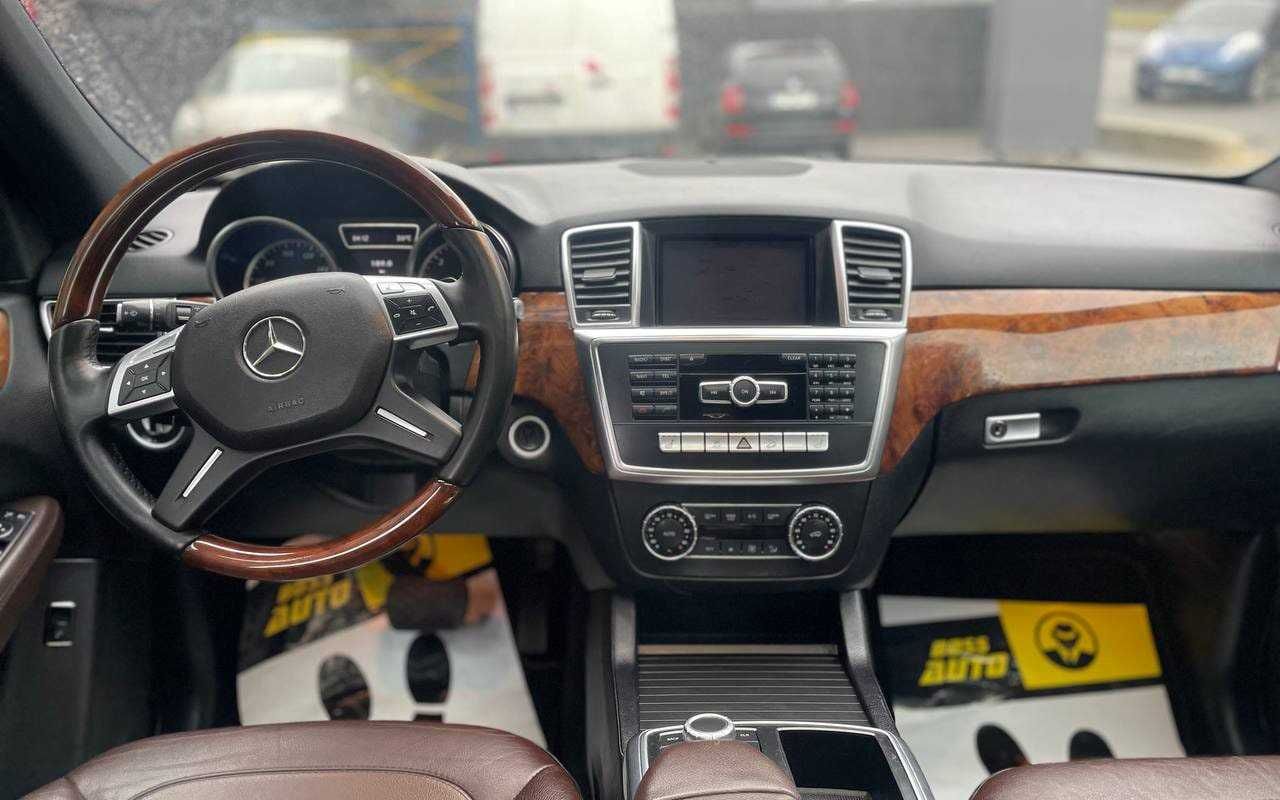 Mercedes-Benz ML 350 2011