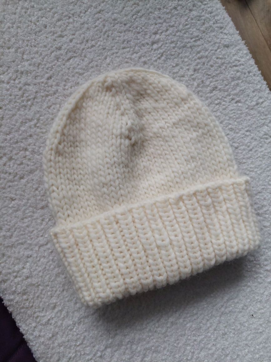 Czapka zimowa wełniana simple beanie 100% wełna ecru kremowy