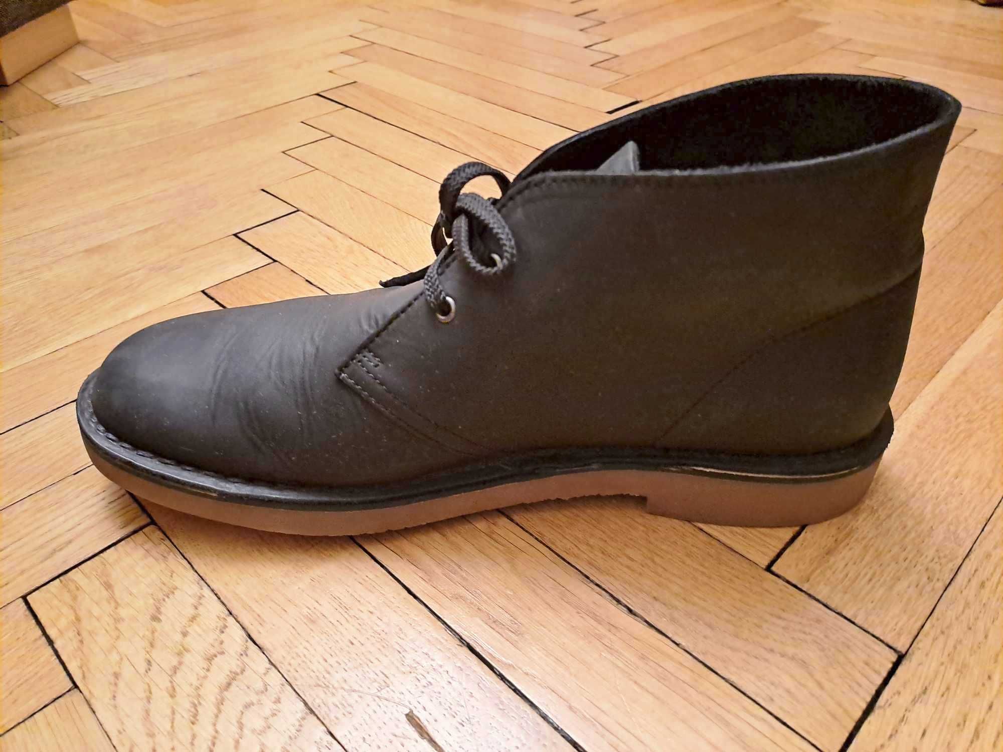 Trzewiki Clarks Bushacre 3 - czarne rozmiar 42,5 Chukka