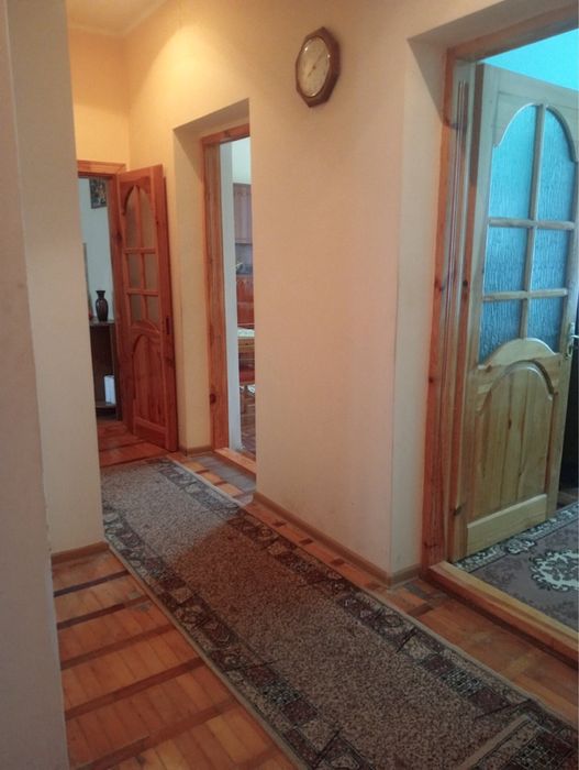 Продаж квартири . М. Великі Мости . Львівська обл.