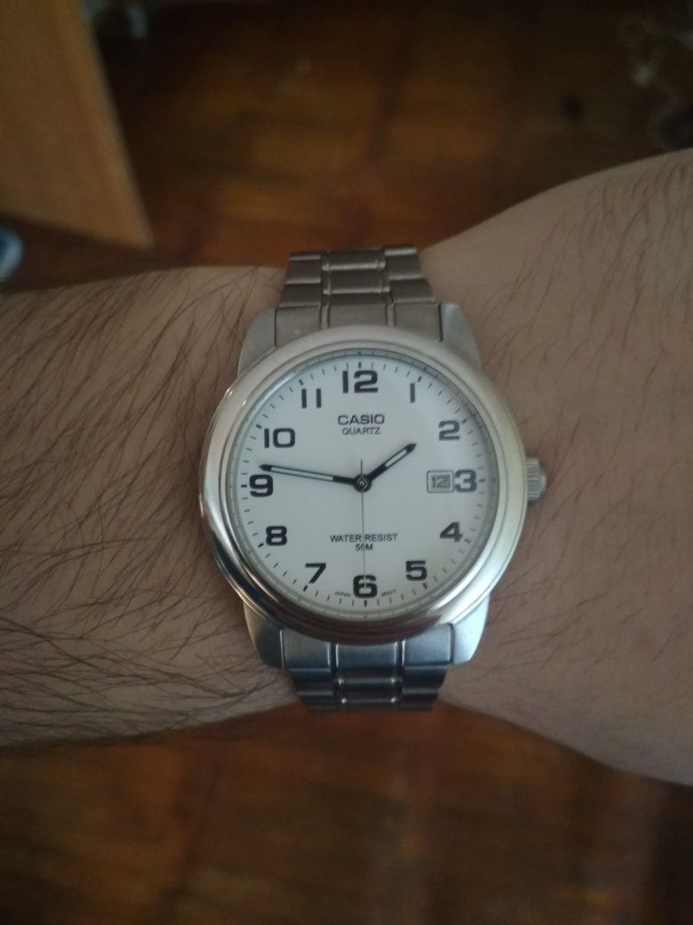 Часы наручные Casio MTP -1221