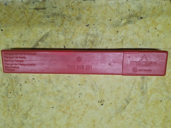 Trójkąt Ostrzegawczy Vw Audi Seat Skoda 7M3.860.251