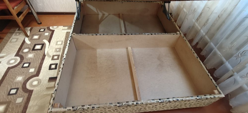 Двоспальне ліжко