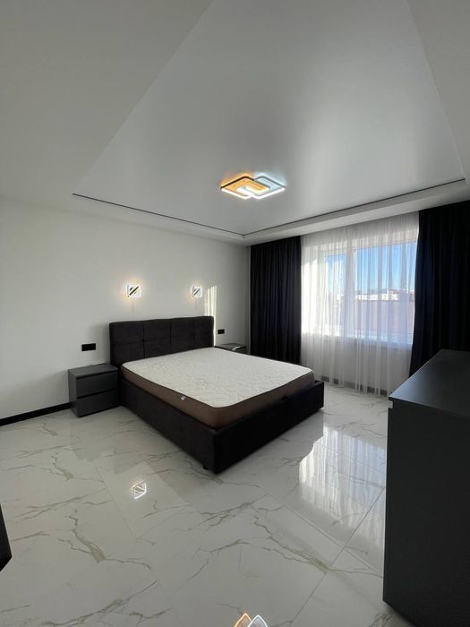 Оренда нової просторої квартири у новому будинку