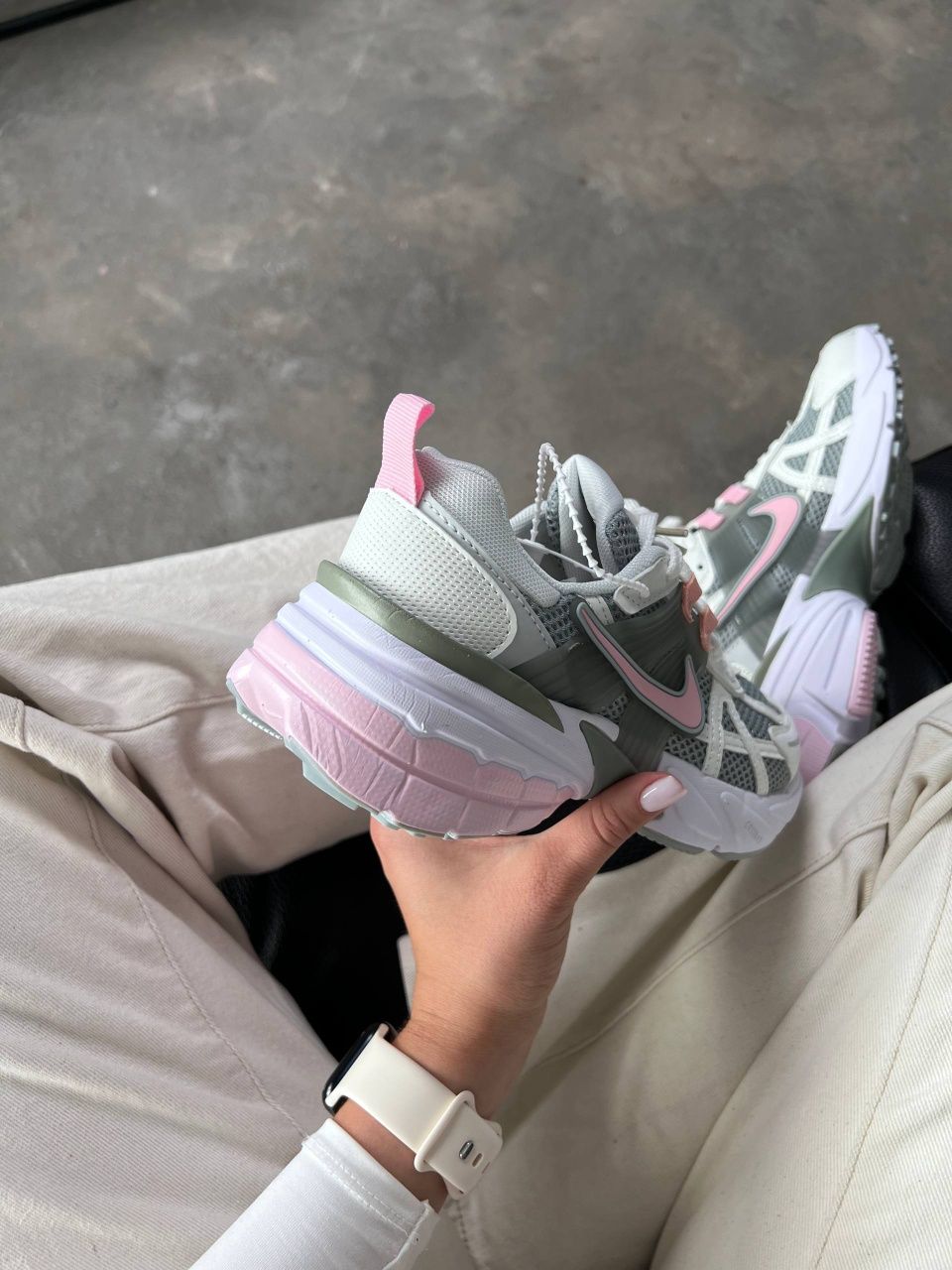 КРОСІВКИ NK V2K Runtekk Pink Foam