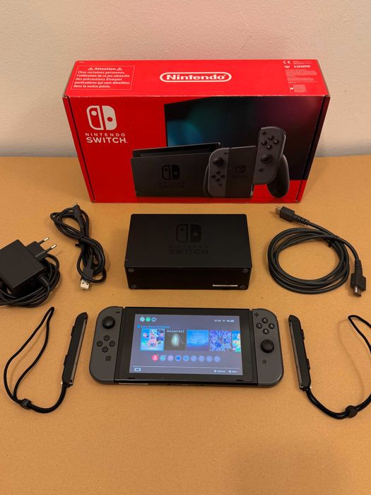 Nintendo Switch Preta (LCD 2020) + Acessórios + Caixa + Bolsa
