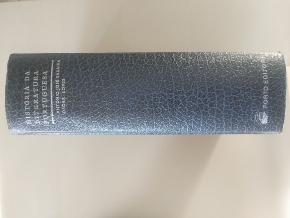 Livro de História  da Literatura Portuguesa