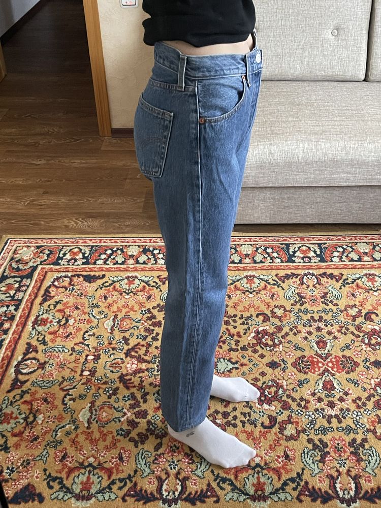 джинси levis