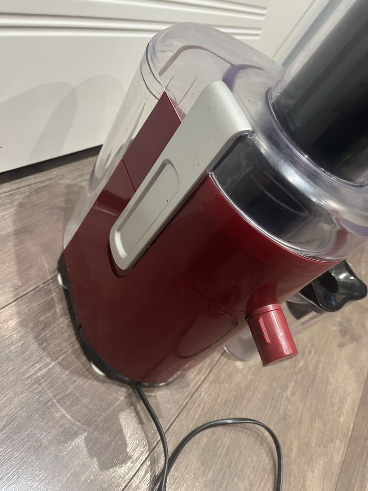 Sokowirówka Russel Hobbs