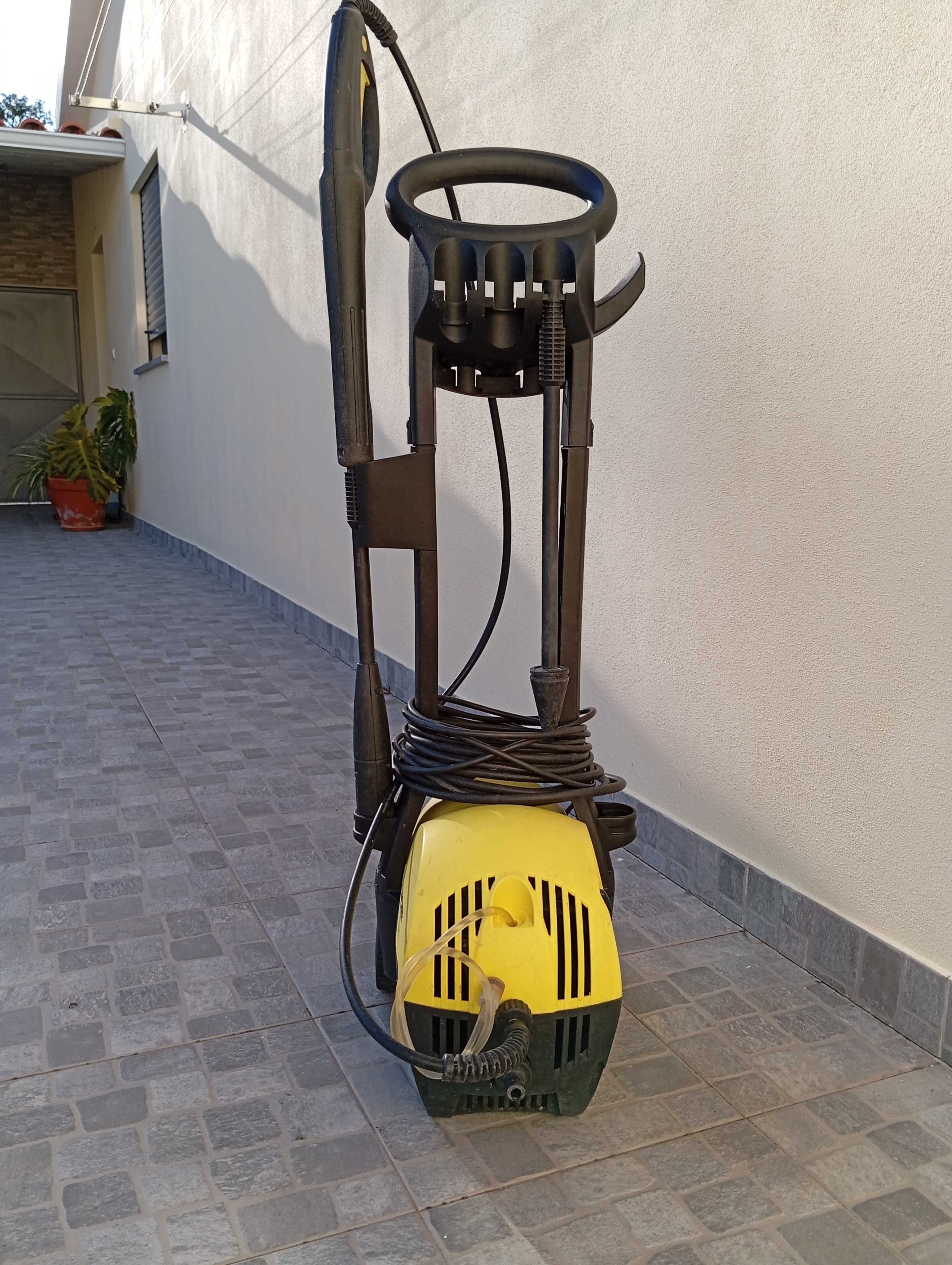 Karcher 390 excelente estado