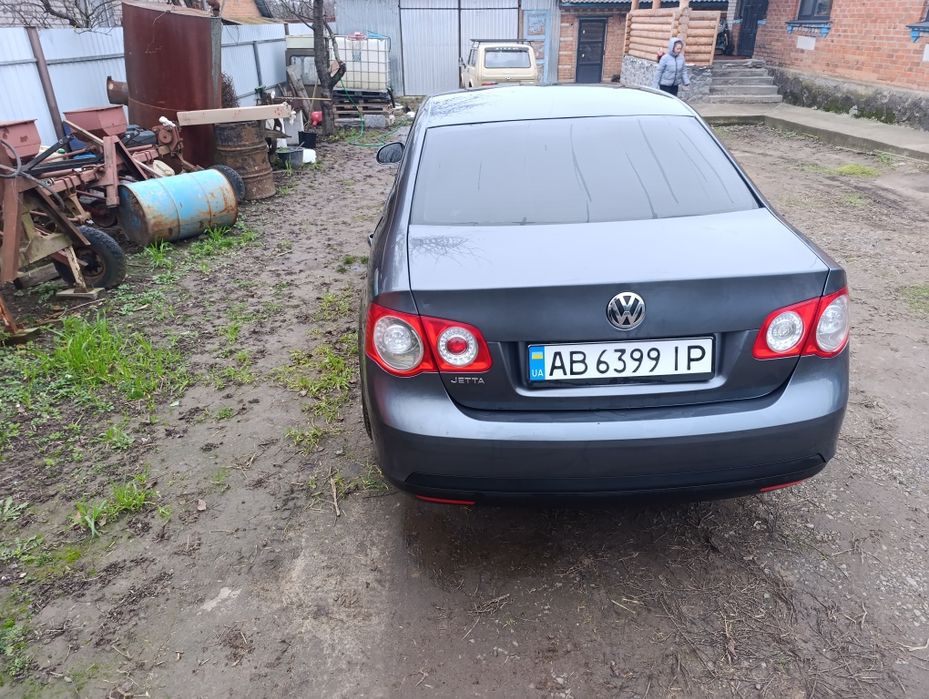 Продам джету       .