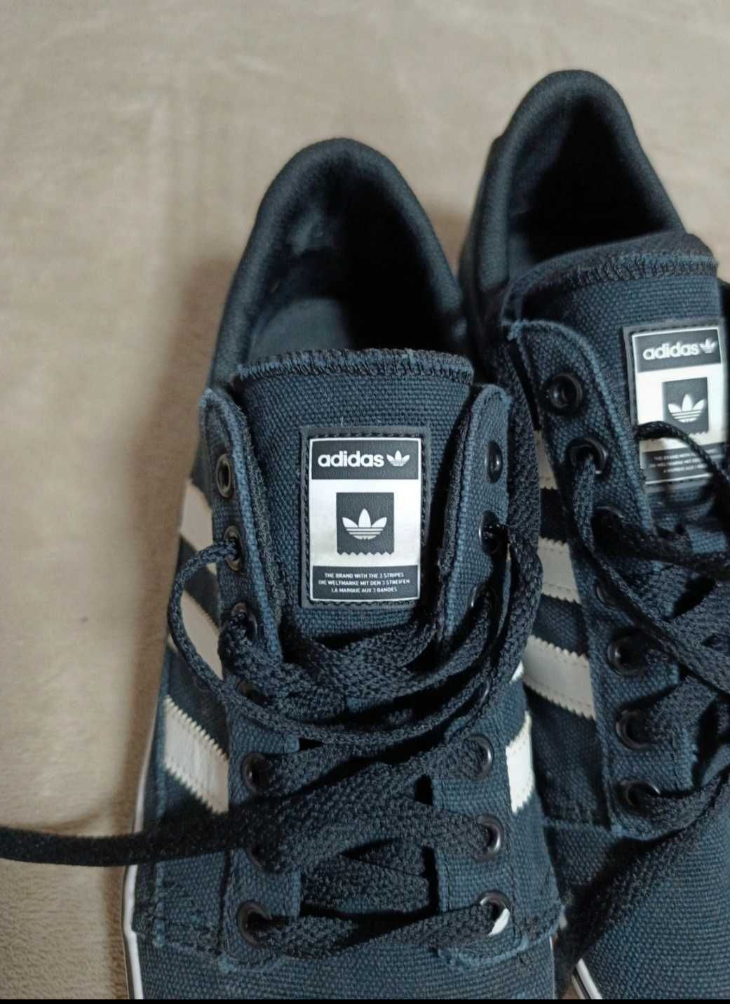 Tênis Adidas homem