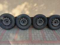 Całe koła zimowe 195/65 R15  rozstaw śrub 4x98 np. Fiat.