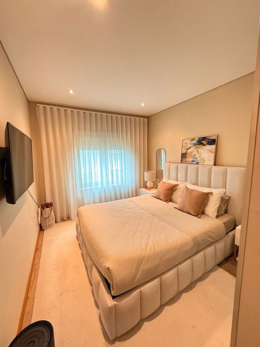 Alugo apartamento T2