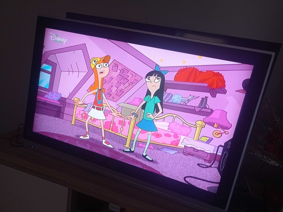 Telewizor Philips płaski - panoramiczny LCD 32 cale