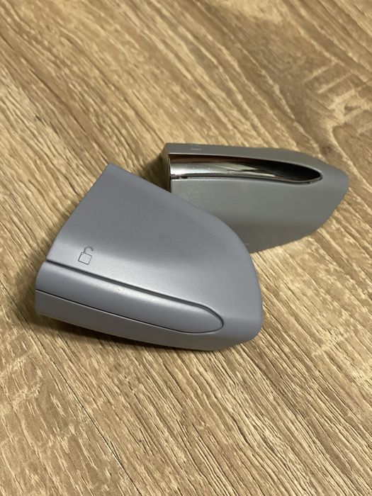 Заглушка ручки дверей Ford Fusion USA (ds73-f218a15-d)
