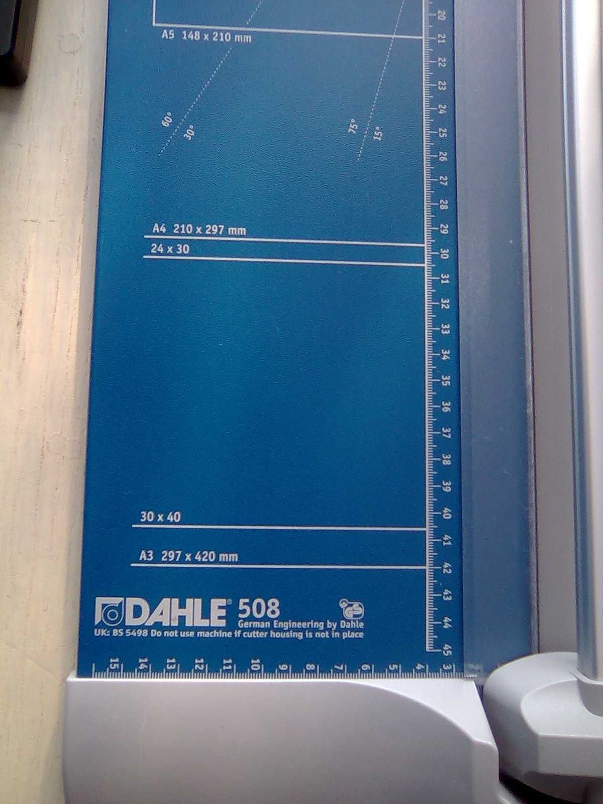 Gilotyna do papieru DAHLE 508 A3 automatyczny dociskiem + mała gratis