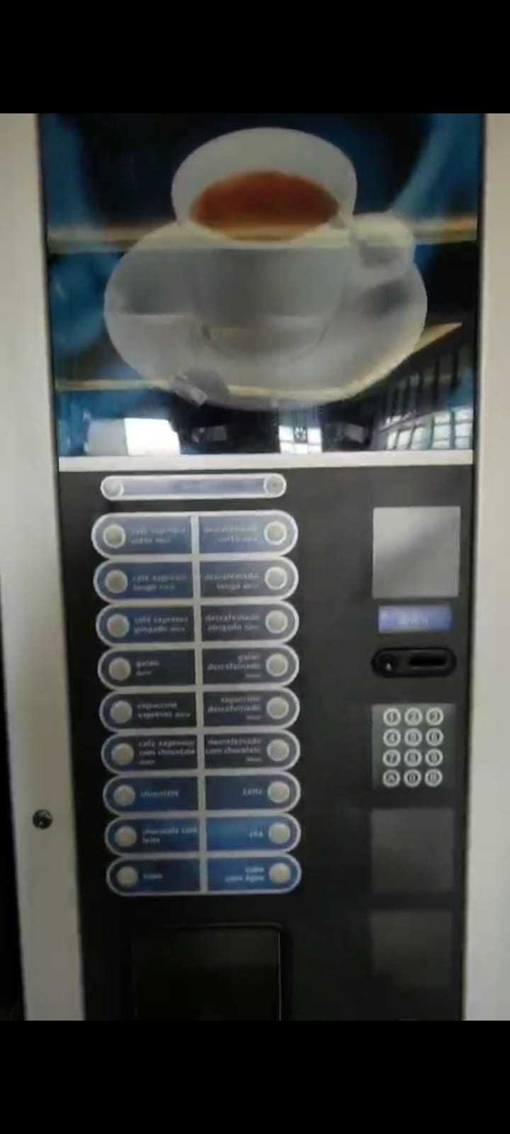 máquina vending combinada café e snaks ,  Fas Fashion. ler o anúncio.