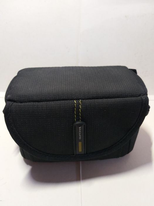 Видеокамера JVC GZ-E15BE  (Sony DCR-HC27E