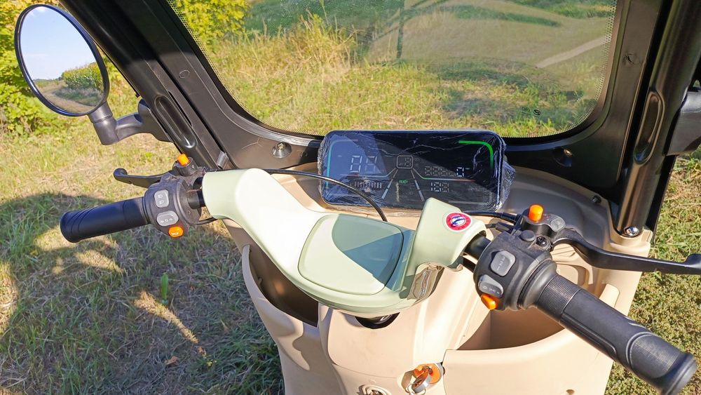 Продам електротрицикл, новий