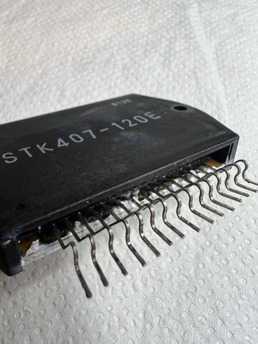 Hybryda STK407-120E wzmacniacz mocy