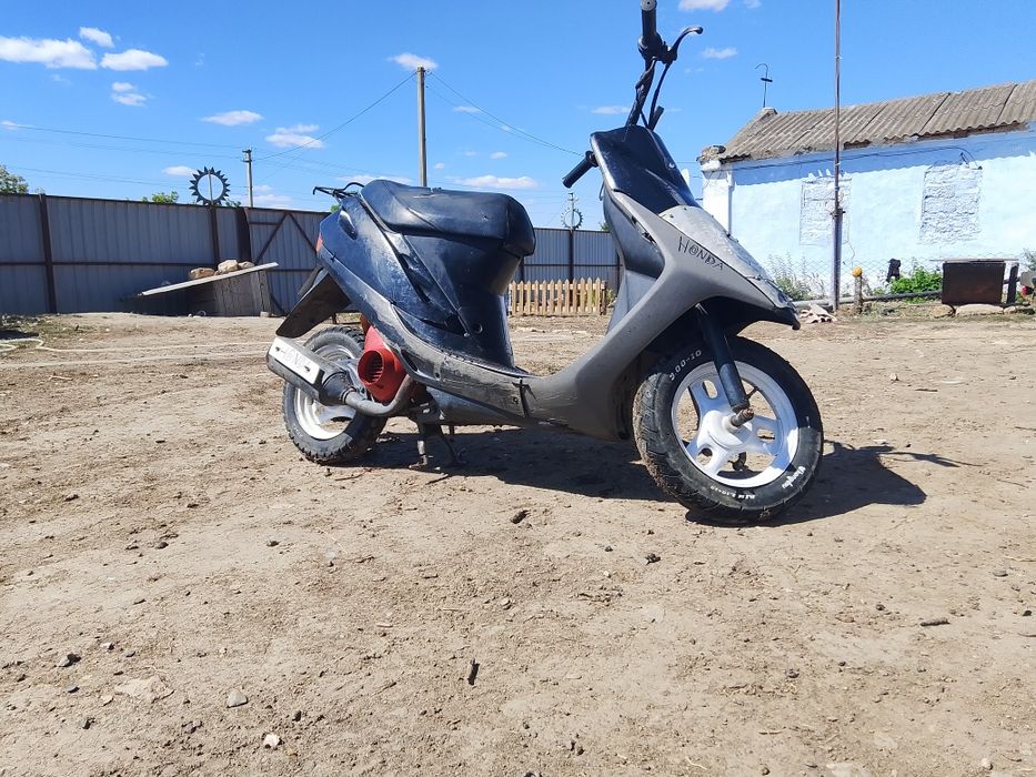 Продам мопед Хонда діво 27