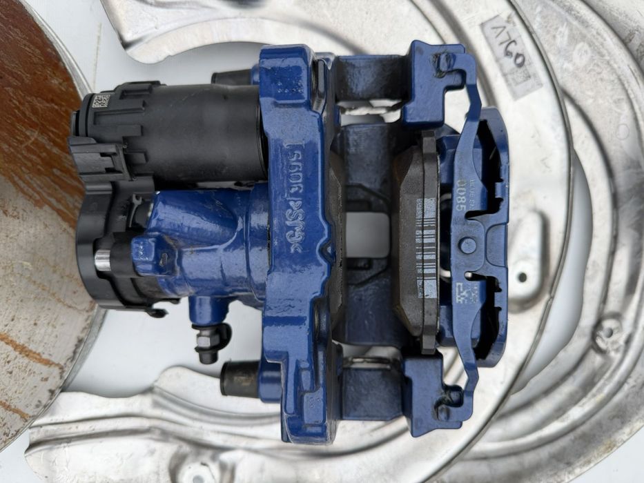 Тормоза М performance bmw 5 g60 g61 бмв г60  гальма супорта диски