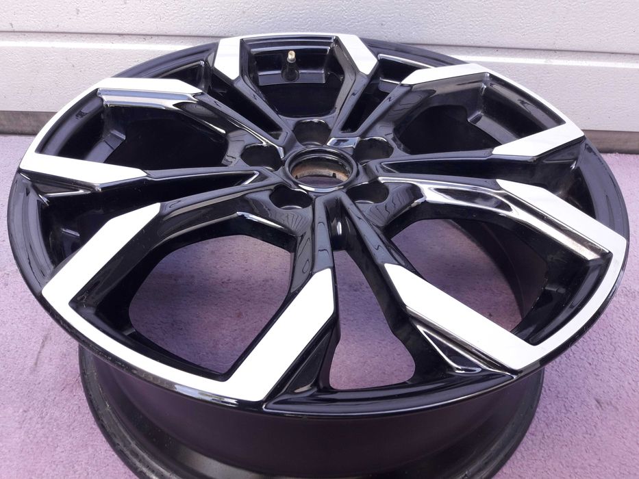 Felga Aluminiowa 18 Cali Ford PUMA MK2 ET47.5 5x108