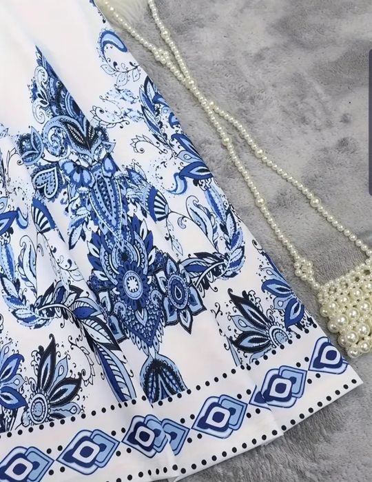 Плаття імітації вишивки