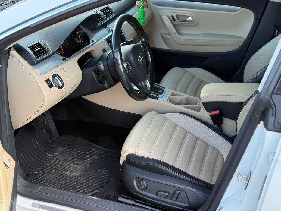 авто Фольксваген сс