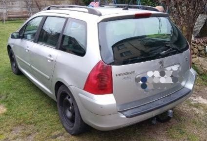 Peugeot 307 HDi 2.0 z hakiem