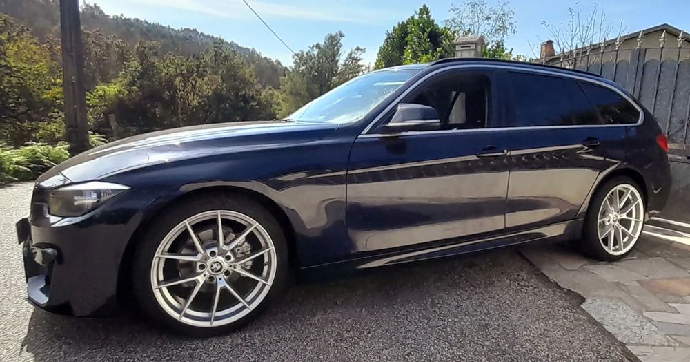 BMW 318 d Touring Blue Performance Luxury Line