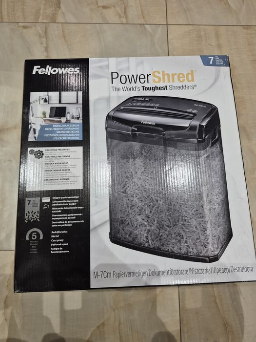 FELLOWES Niszczarka M-7Cm Max 7 kartek Kosz 13.3L