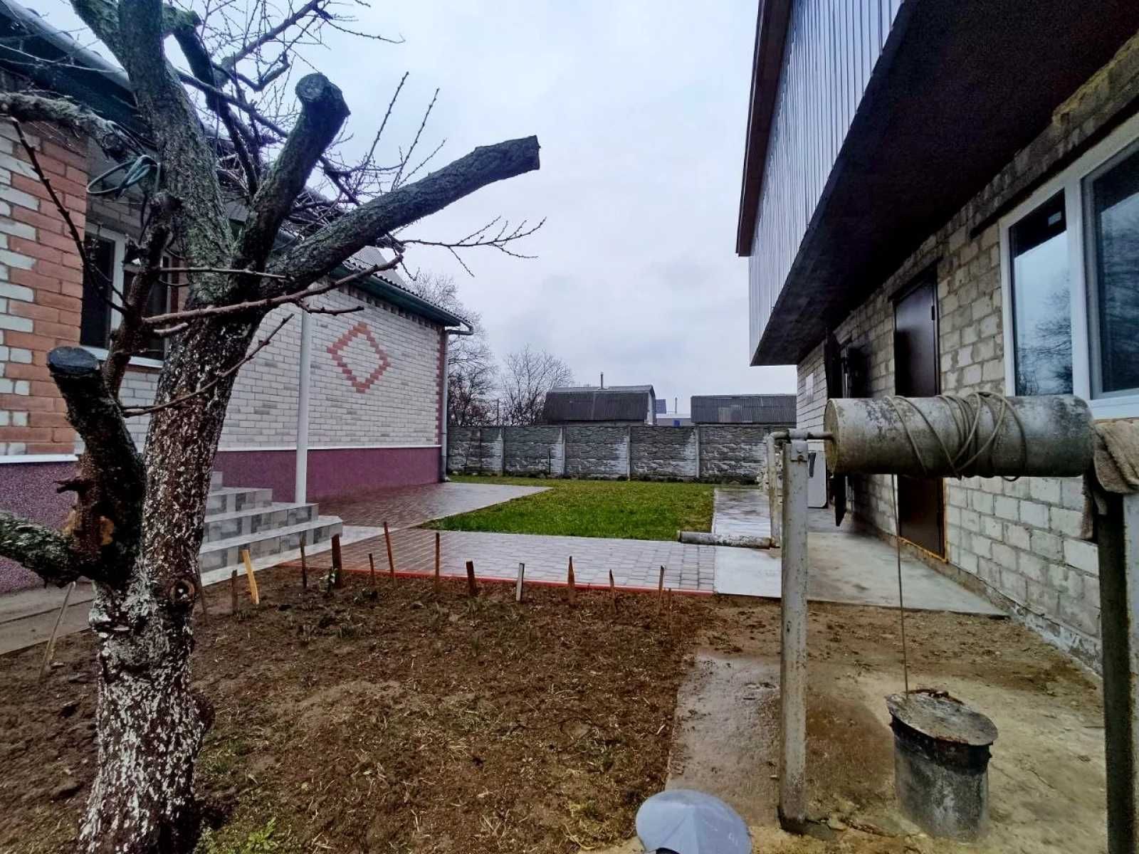 2-во поверховий будинок з ремонтом, с.Количівка RD