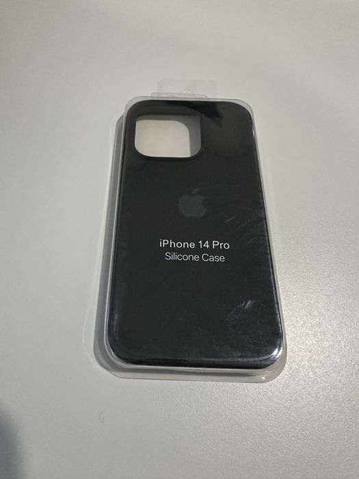 Capa iPhone 14 Pro Preta