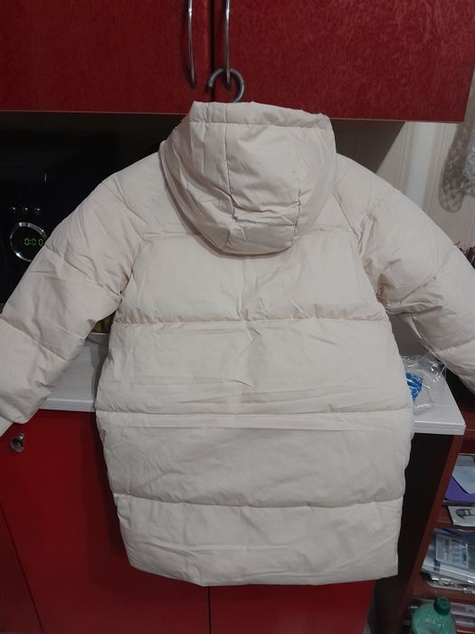 Куртка нова для дівчинки