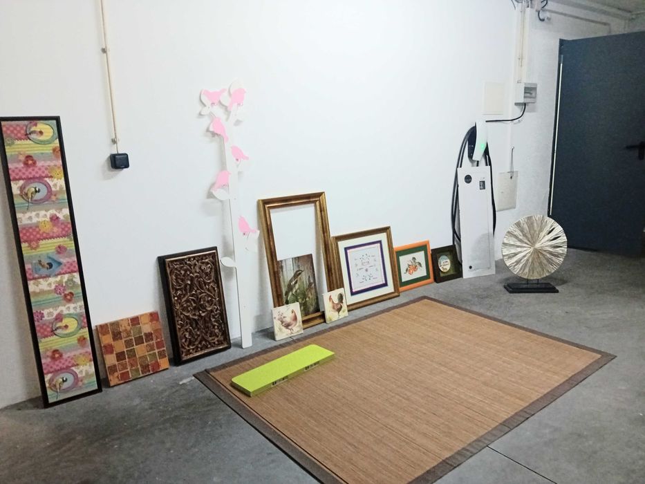 Quadros e afins para destralhar