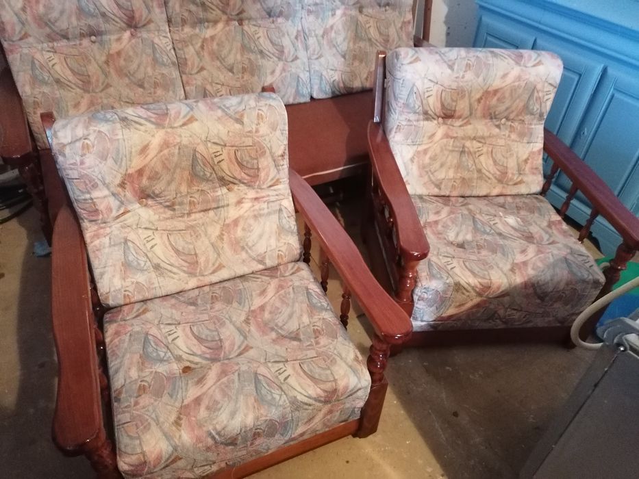 Mobiliário quarto e sofás cama