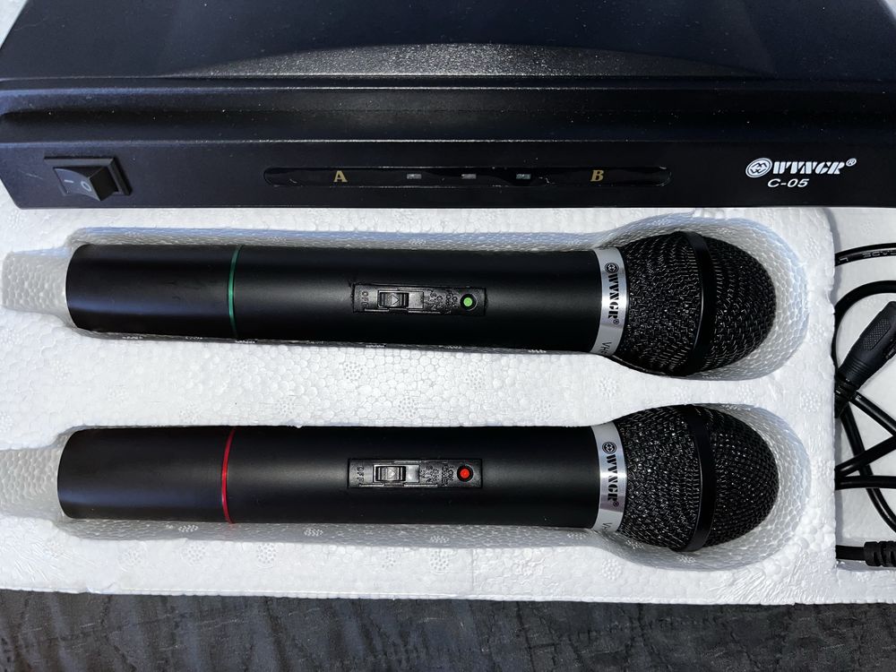 Zestaw mikrofonów bezprzewodowych do karaoke itd