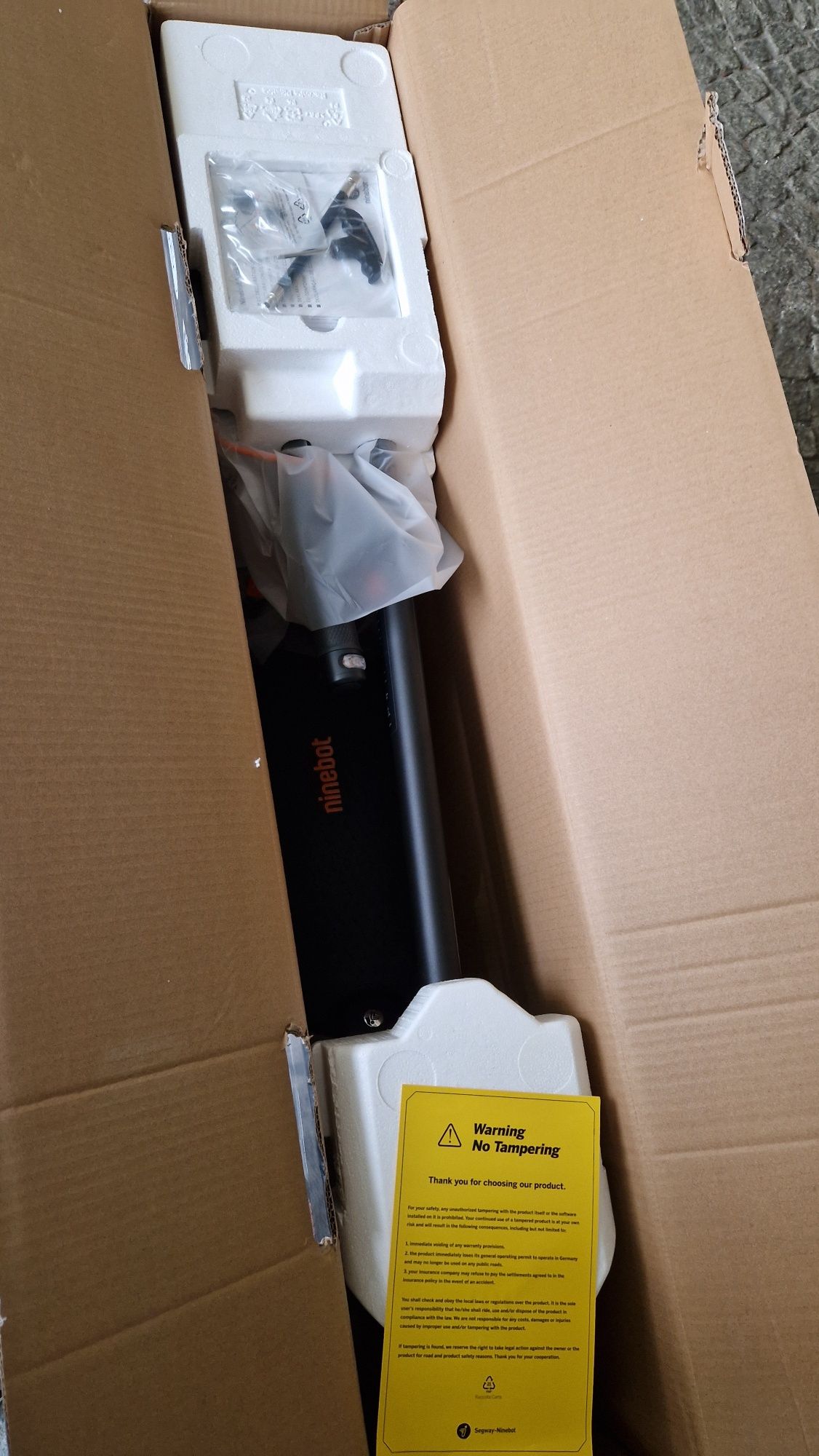 Segway Ninebot F2 PRO ODBLOKOWANA DO 32 kmh hulajnoga elektryczna NOWA