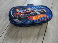 Piórnik Hot Wheels samochody auta
