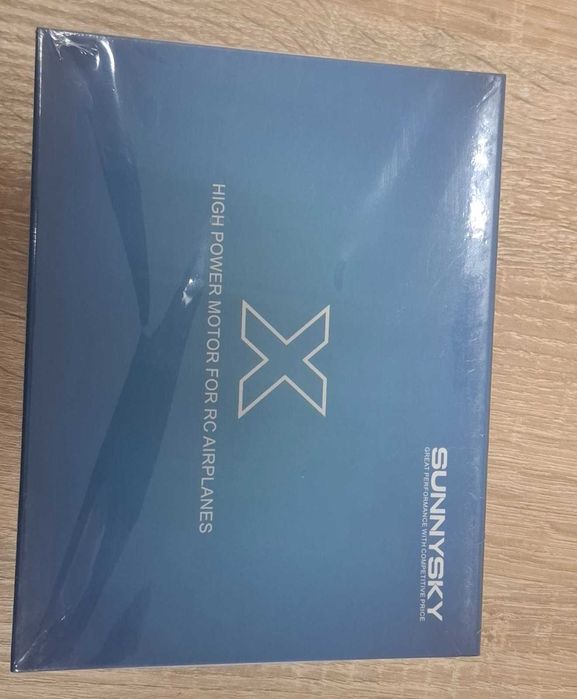 Двигун X3520 (720KV)