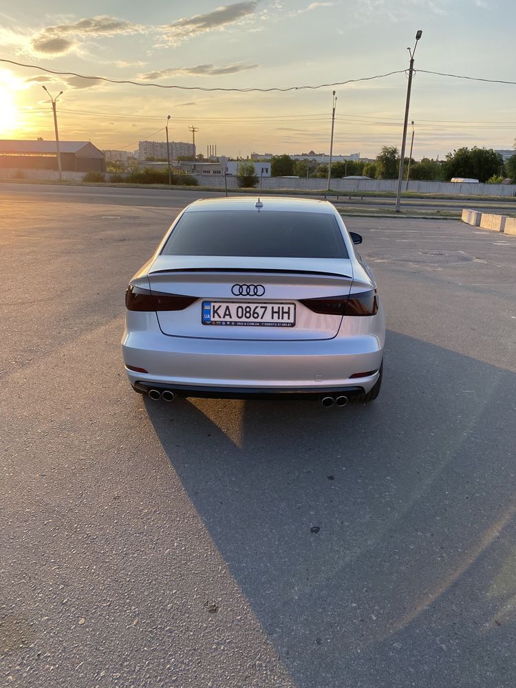 Audi A3 Sedan 2.0 tfsi quattro